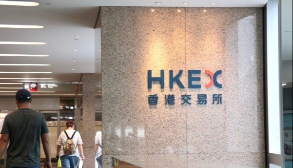 港交所CEO将随特首访中亚：当地企业来港融资是趋势